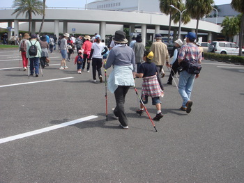 140人が参加！大盛況だったシーガイアでのウォーキング大会