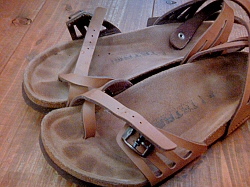BIRKENSTOCK、モルジブのメンテ