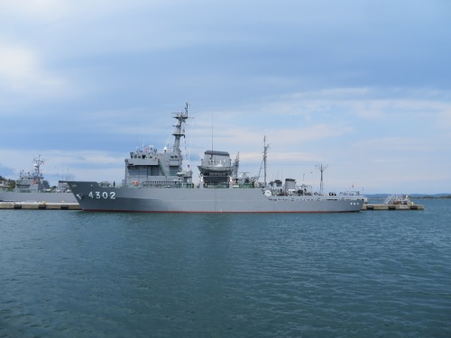 大湊マリンフェスタ2016でヘリと軍艦を見てきた 大湊マリンフェスタ2016でヘリと軍艦を見てきた