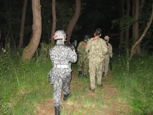 夜戦は視力が良いほうが有利? 夜戦は視力が良いほうが有利?