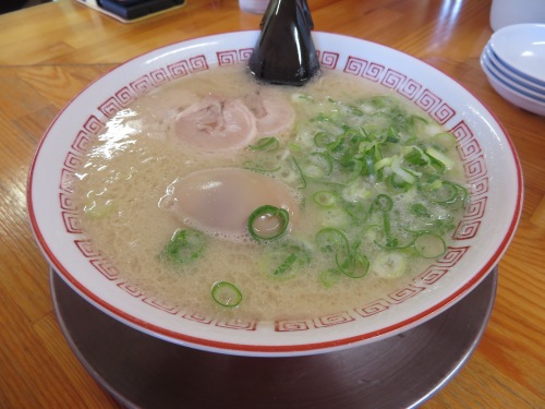 市場のラーメン屋、旨し 市場のラーメン屋、旨し