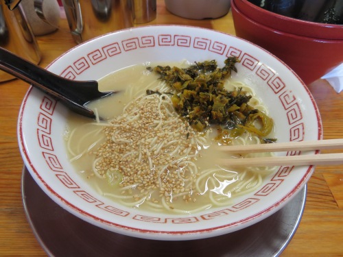 市場のラーメン屋、旨し 市場のラーメン屋、旨し