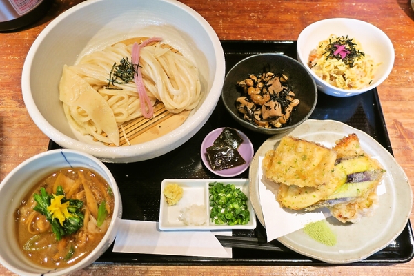 縁活みやざきのほぼランチグルメブログ 清武で見つけた絶品うどん うどん茶房 ふなや