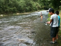 川釣りでやまめをゲット！！