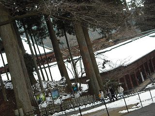 雪の比叡山延暦寺。