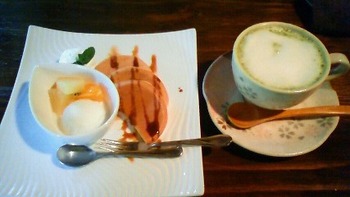 ”Cafe 茉莉花”