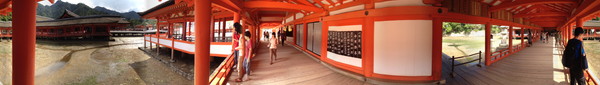 厳島神社