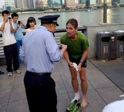 人助けも大変