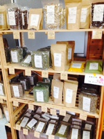 山下薬草店